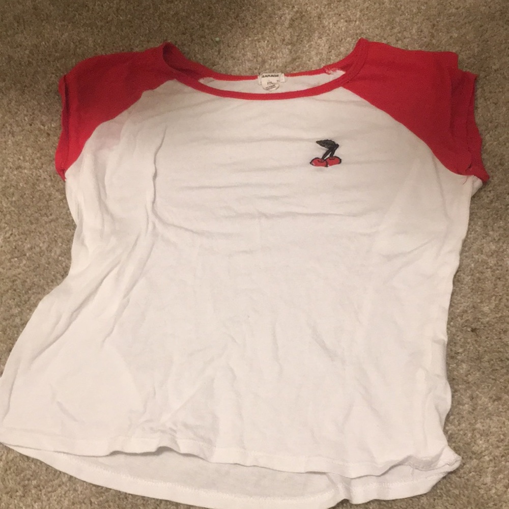Red/ white, tee shirt, garage.
